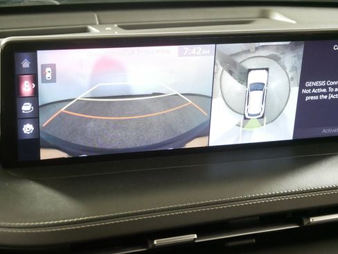 Used 2022 Genesis GV70 3.5T Sport w/ Sport Advanced Package image 33