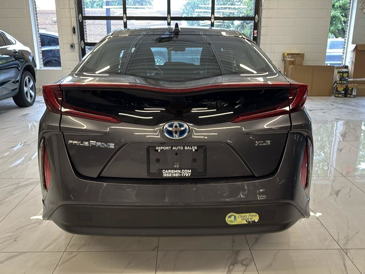 Used 2022 Toyota Prius Prime XLE FWD image 5