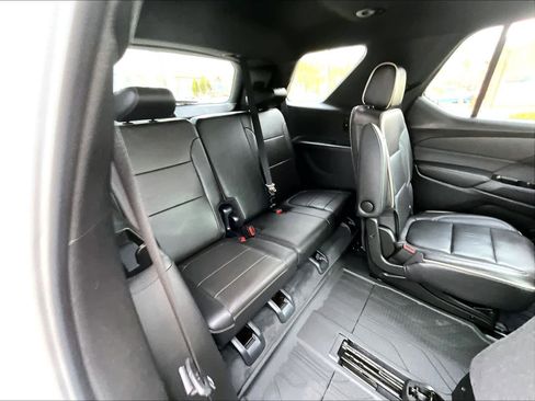 Used 2023 Chevrolet Traverse Premier w/ LPO, Floor Liner Package image 17