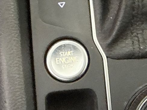 Used 2019 Volkswagen Atlas SEL AWD/4WD image 21