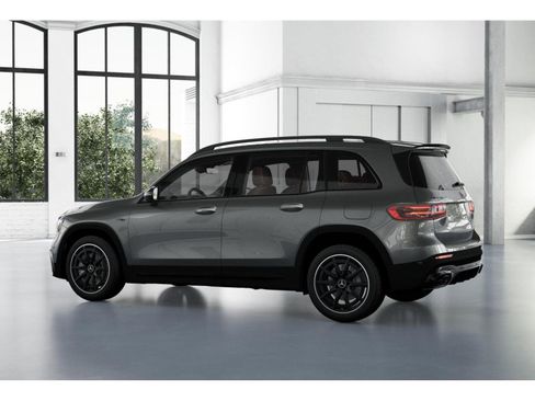 New 2026 Mercedes-Benz GLB 35 AMG 4MATIC image 31