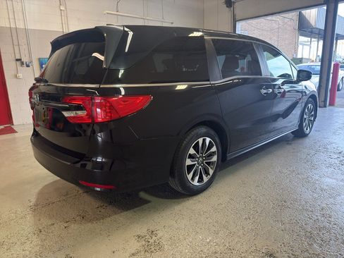 Used 2021 Honda Odyssey EX-L image 8