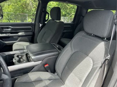 Used 2025 RAM 1500 Big Horn AWD/4WD image 5