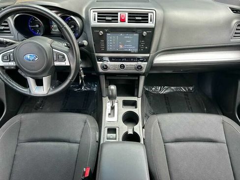 Used 2015 Subaru Legacy 2.5i Premium AWD/4WD image 15