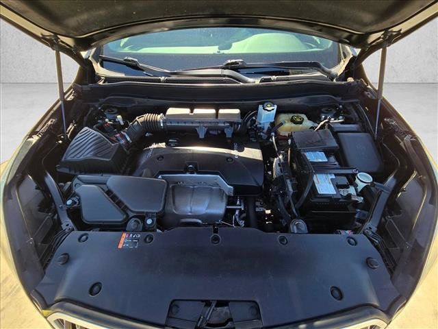 Used 2017 Buick Envision Essence FWD image 23
