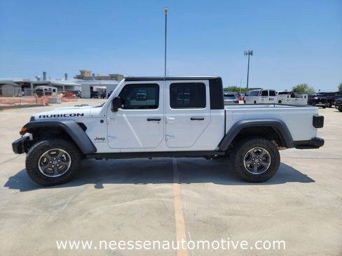Used 2023 Jeep Gladiator Rubicon w/ LED Lighting Group image 4