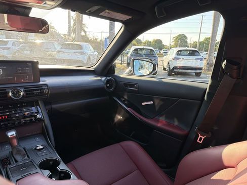 Used 2025 Lexus IS 350 F Sport image 11