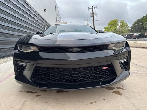 Used 2018 Chevrolet Camaro SS image 8