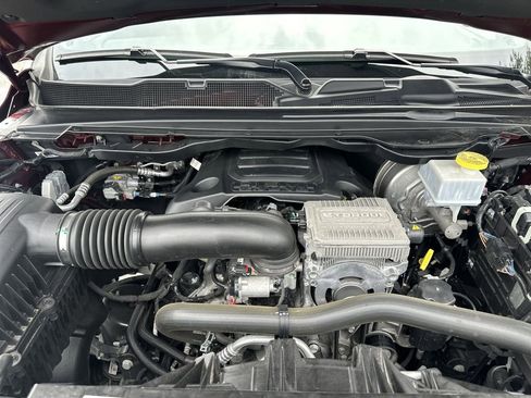 Used 2023 RAM 1500 Big Horn AWD/4WD image 12