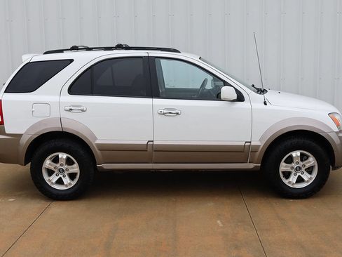 Used 2004 Kia Sorento EX image 6