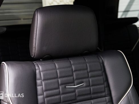 Used 2023 Cadillac Escalade ESV V image 39