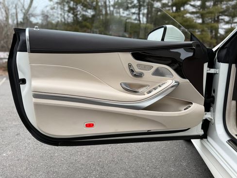 Used 2016 Mercedes-Benz S 550 4MATIC Coupe image 12