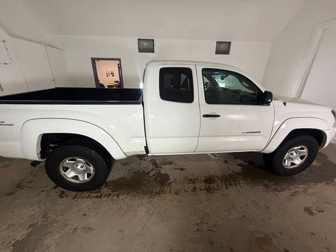 Used 2009 Toyota Tacoma 4x4 Access Cab V6 image 6