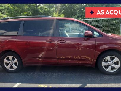 Used 2015 Toyota Sienna LE
