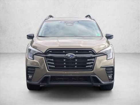 Used 2023 Subaru Ascent Onyx Edition Limited AWD/4WD image 2
