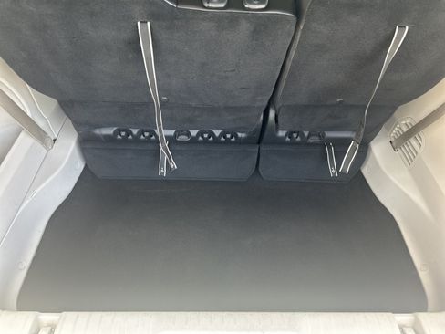 Used 2023 Chrysler Pacifica Touring-L FWD image 25