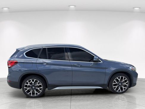 Used 2021 BMW X1 sDrive28i w/ Premium Package FWD image 3