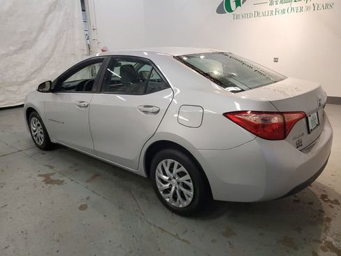Used 2019 Toyota Corolla LE FWD image 4