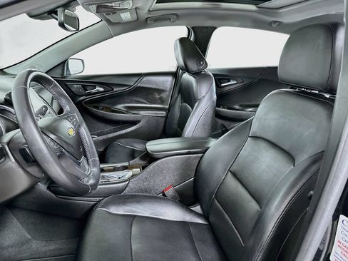 Used 2016 Chevrolet Malibu Premier w/ Driver Confidence Package FWD image 8