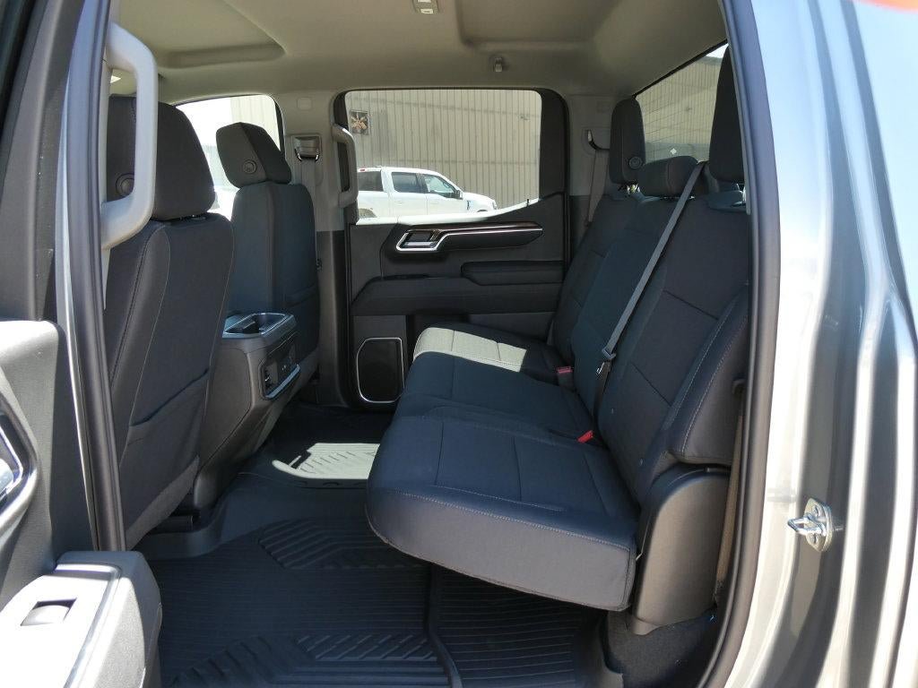 New 2026 Chevrolet Silverado 1500 RST AWD/4WD image 17