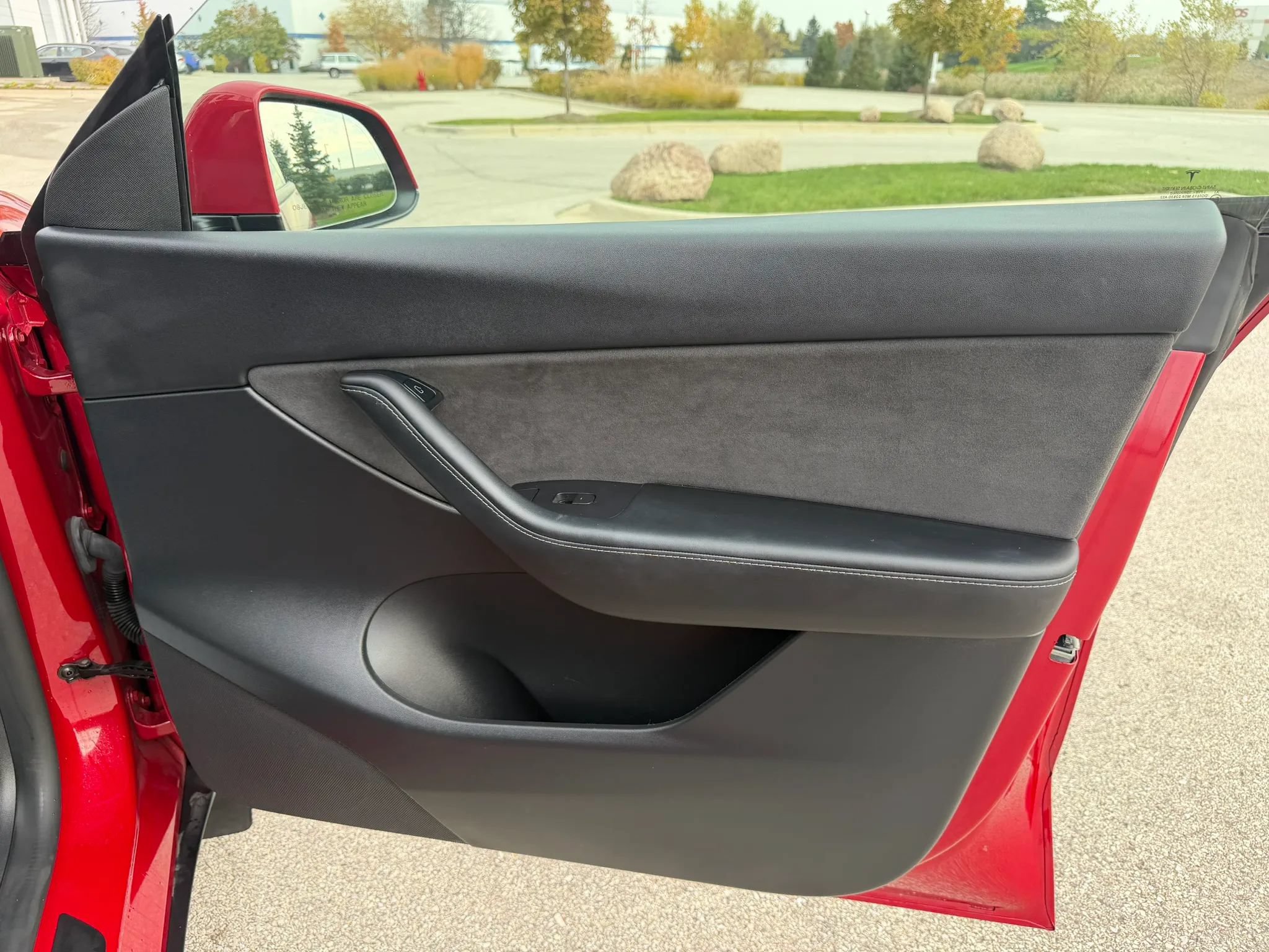 Used 2022 Tesla Model Y Performance AWD/4WD image 21