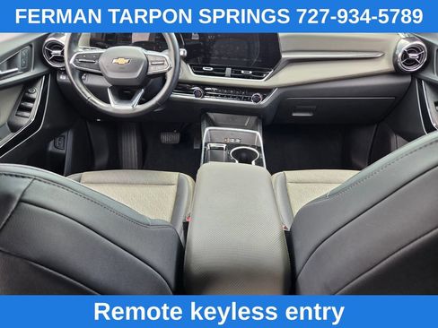 Used 2025 Chevrolet Equinox LT w/ Convenience Package II AWD/4WD image 18