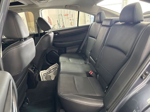 Used 2017 Subaru Legacy 2.5i Limited image 19
