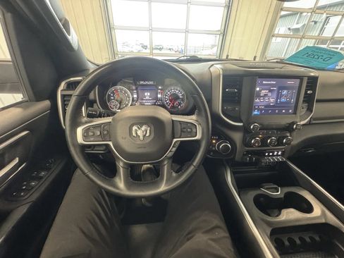 Used 2022 RAM 1500 Big Horn AWD/4WD image 25
