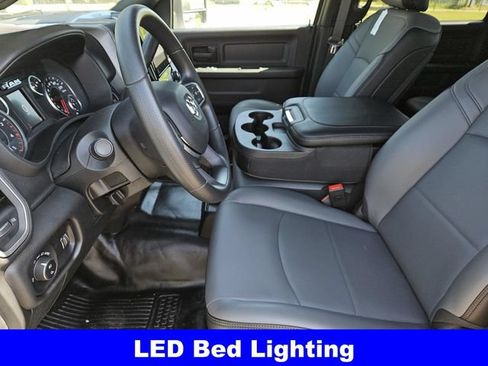 New 2025 RAM 2500 Tradesman w/ Chrome Appearance Group AWD/4WD image 23