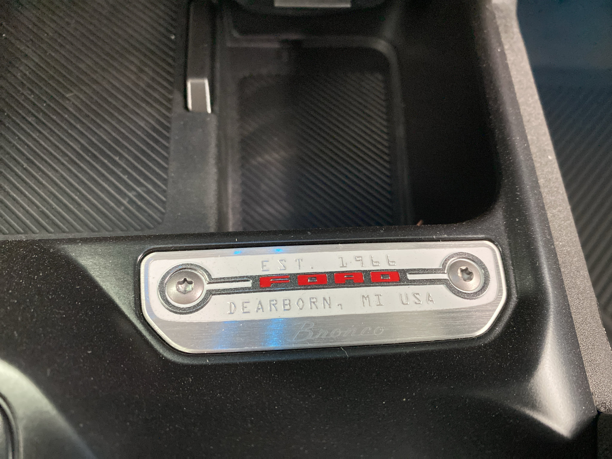 New 2026 Ford Bronco Heritage Edition AWD/4WD image 2