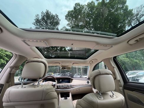 Used 2017 Mercedes-Benz S 550 4MATIC Sedan image 24
