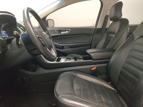 Used 2019 Ford Edge SEL w/ Equipment Group 201A FWD image 17