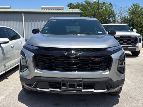 Used 2026 Chevrolet Equinox RS w/ Convenience Package III FWD image 2