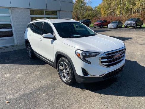 Used 2020 GMC Terrain SLT image 18