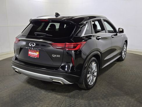 Used 2020 INFINITI QX50 Luxe w/ Navigation Package image 7