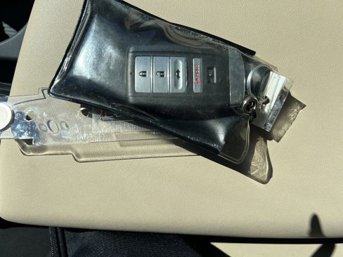 Certified 2022 Acura TLX w/ Technology Package image 36