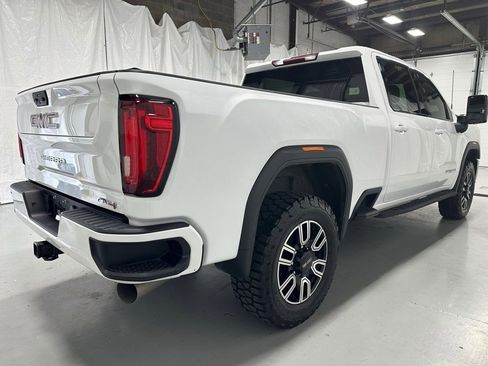 Used 2022 GMC Sierra 2500 AT4 image 7