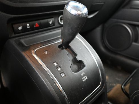 Used 2015 Jeep Patriot High Altitude AWD/4WD image 29