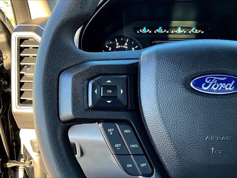 Used 2018 Ford F150 XL w/ Equipment Group 101A Mid image 19