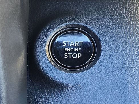 Used 2024 Nissan Z Performance w/ Floor Mat Package image 17