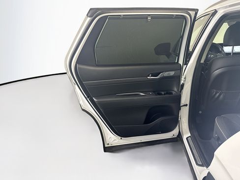Used 2025 Hyundai Palisade Limited image 28