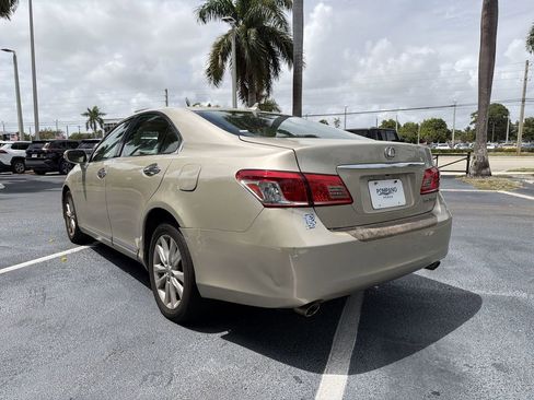 Used 2011 Lexus ES 350 FWD image 18