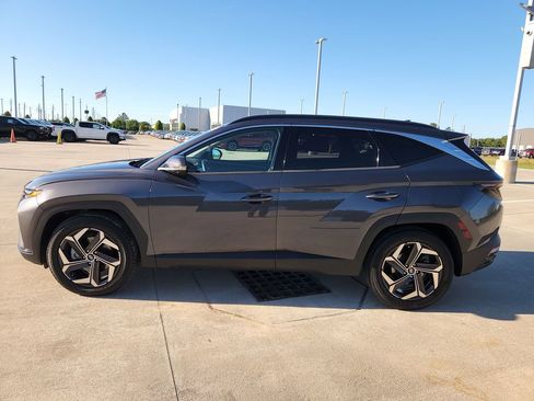 Used 2022 Hyundai Tucson Limited image 16