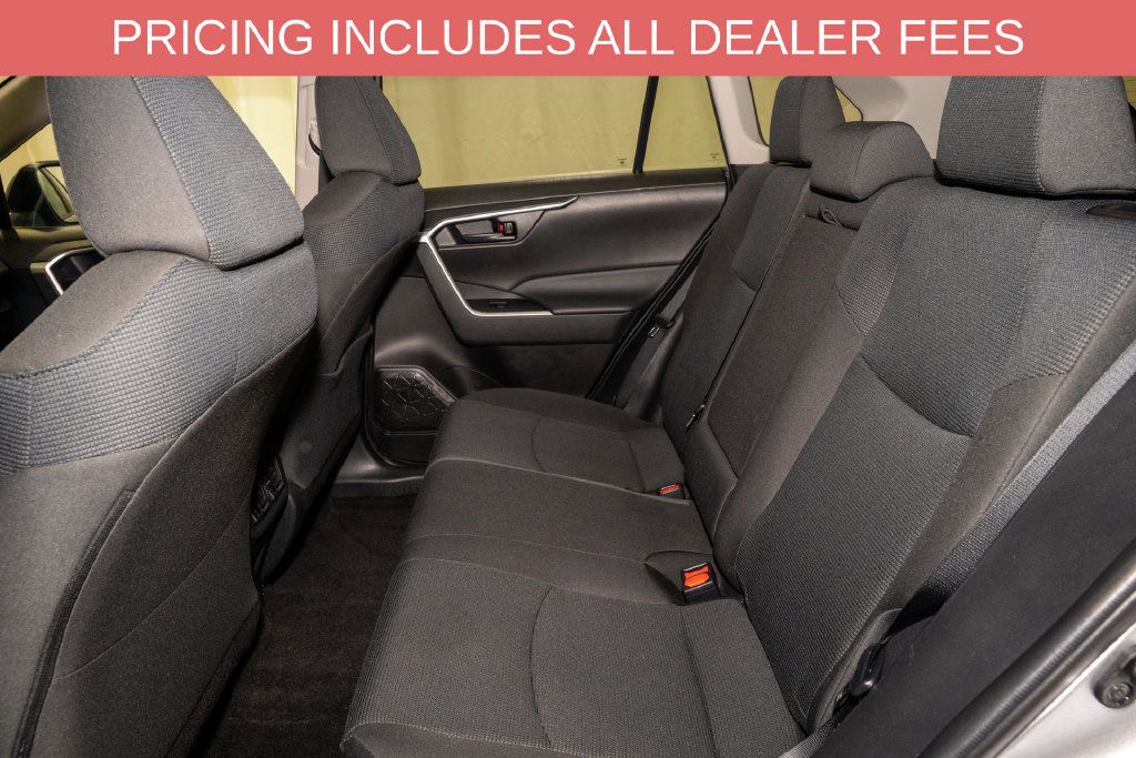 Certified 2022 Toyota RAV4 LE FWD image 7