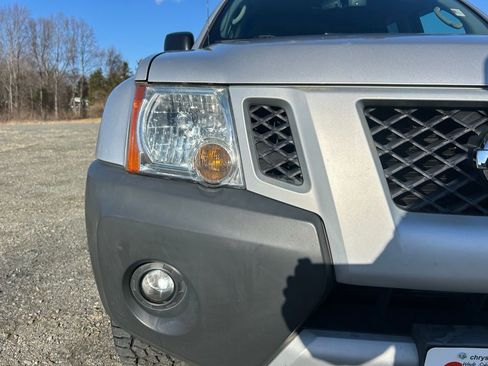 Used 2012 Nissan Xterra PRO-4X w/ Pro-4x Leather Pkg image 22