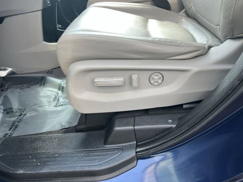 Used 2023 Honda Odyssey EX-L image 12