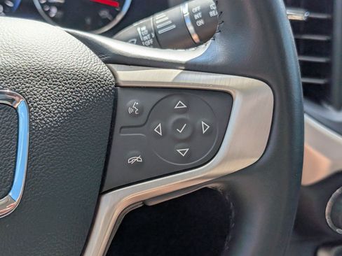 Used 2021 GMC Acadia Denali w/ Denali Technology Package FWD image 21