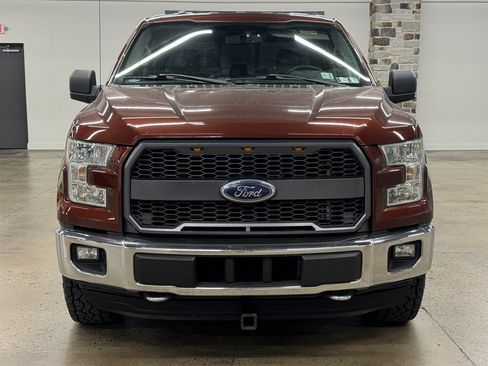 Used 2015 Ford F150 XLT w/ Equipment Group 302A Luxury AWD/4WD image 2