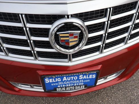 Used 2015 Cadillac XTS Premium image 38