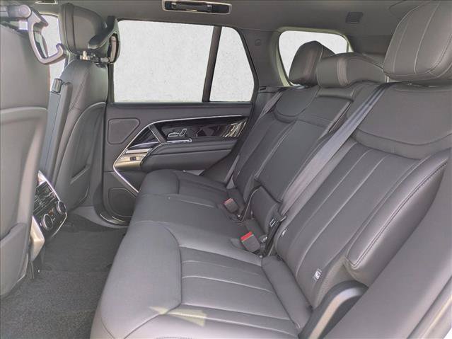 New 2026 Land Rover Range Rover SE AWD/4WD image 16